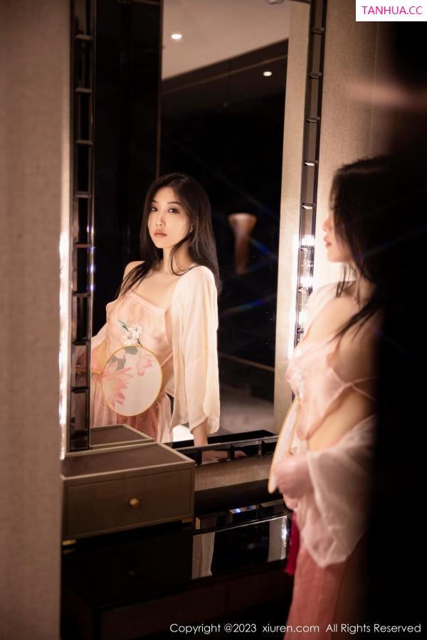   [XiuRen]高清写真图 2023.03.07 No.6369 李佳芮Cherie 新人古装第4张图片